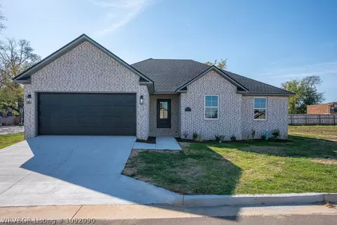 1101 Hunter Dr, Barling, AR 72923