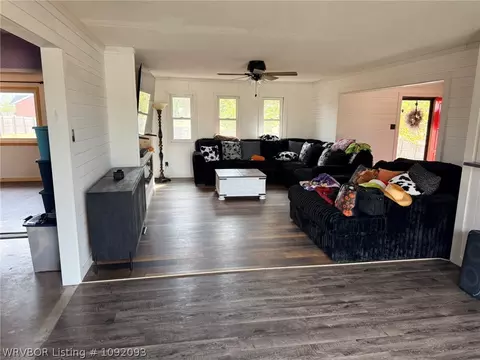 Living - 8035 Highway 23, Ozark, AR 72949 photo 5 of 6