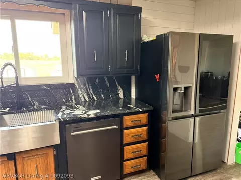 Kitchen - 8035 Highway 23, Ozark, AR 72949 photo 3 of 11