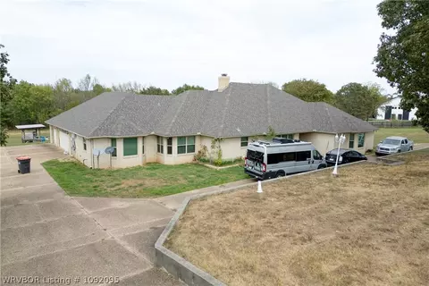 Exterior - 5300 Spring Mountain Rd, Fort Smith, AR 72916 photo 4 of 5