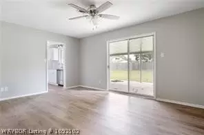 Living - 200 S 21st Ter, Fort Smith, AR 72908 photo 6 of 6