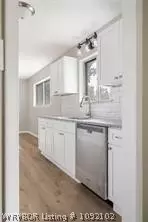 Entry Way - 200 S 21st Ter, Fort Smith, AR 72908 photo 4 of 5