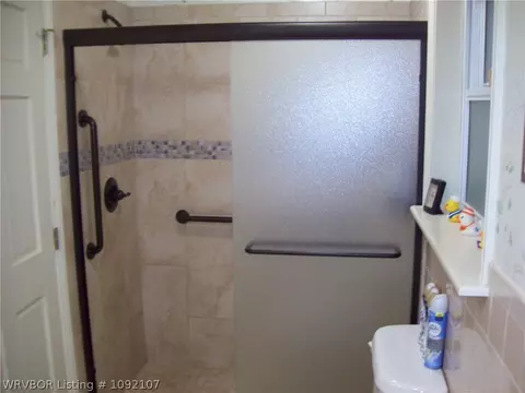 Bath - 7035 Hope Ln, Ozark, AR 72949 photo 1 of 2