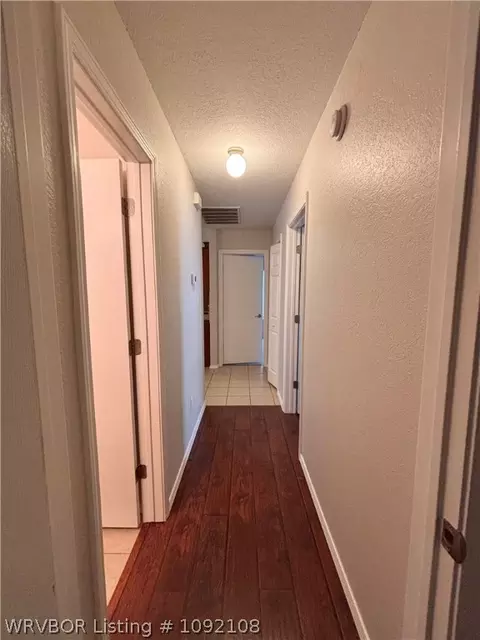 Entry Way - 1207 12th Ter, Barling, AR 72923 photo 3 of 4