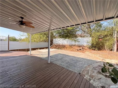 Exterior - 1207 12th Ter, Barling, AR 72923 photo 3 of 18