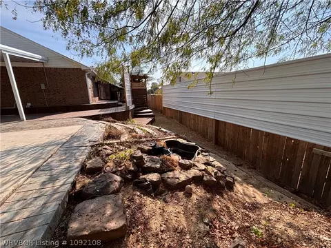 Exterior - 1207 12th Ter, Barling, AR 72923 photo 6 of 18