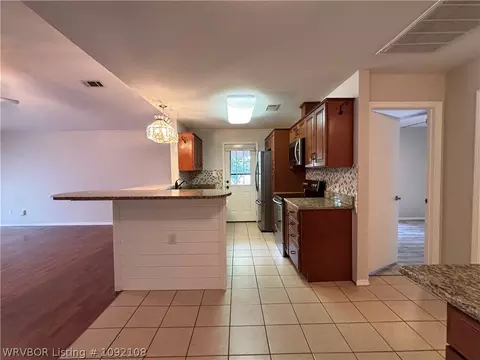 Kitchen - 1207 12th Ter, Barling, AR 72923 photo 1 of 7
