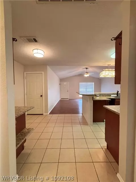 Entry Way - 1207 12th Ter, Barling, AR 72923 photo 4 of 4