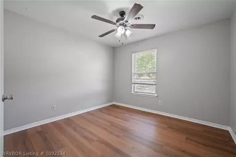Bedroom - 8925 Bryn Mawr Cir, Fort Smith, AR 72908 photo 3 of 4