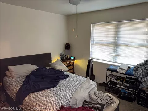 Bedroom - 8436 Sebastian Lake Dr, Hackett, AR 72937 photo 2 of 3