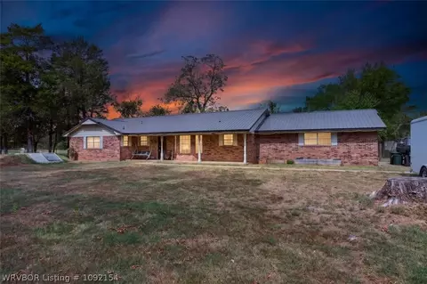 35230 Midway Rd, Poteau, OK 74953
