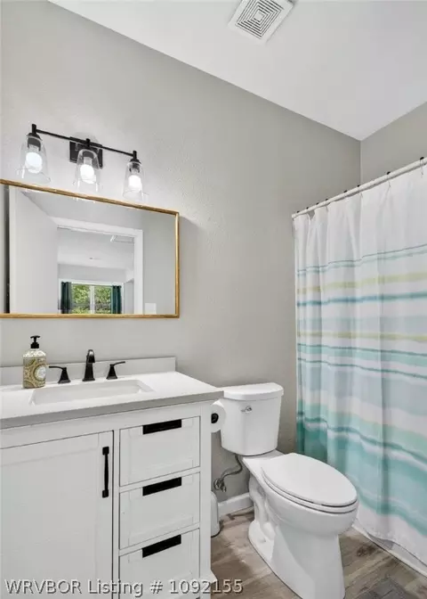 Bath - 4505 Park Rd, Lavaca, AR 72941 photo 3 of 3