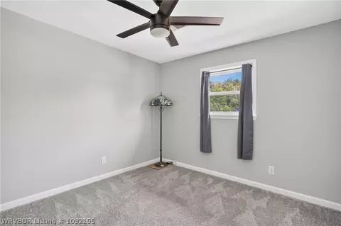Bedroom - 4505 Park Rd, Lavaca, AR 72941 photo 4 of 4
