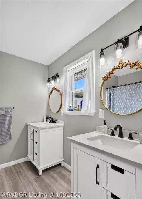 Bath - 4505 Park Rd, Lavaca, AR 72941 photo 1 of 3