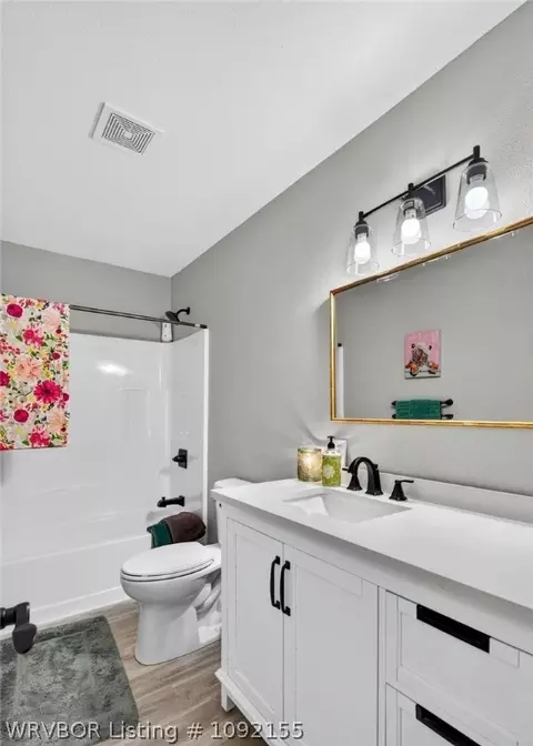 Bath - 4505 Park Rd, Lavaca, AR 72941 photo 2 of 3