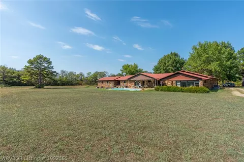Exterior - 4374 E State Highway 22, Paris, AR 72855 photo 4 of 9