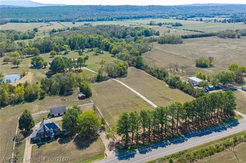 View/Area - 4374 E State Highway 22, Paris, AR 72855 photo 2 of 4