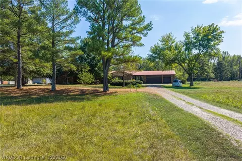 Exterior - 4374 E State Highway 22, Paris, AR 72855 photo 8 of 9