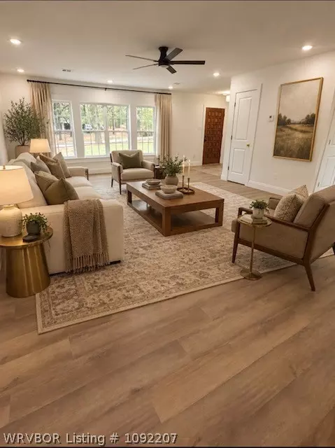 Living - 1447 N 52nd St, Fort Smith, AR 72904 photo 3 of 8