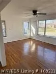 Living - 110 Vine Ave, Sallisaw, OK 74955 photo 2 of 4