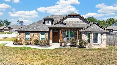 703 Northridge Dr, Van Buren, AR 72956