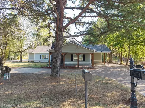 Exterior - 408 E Woodson Ave, Fort Smith, AR 72916 photo 13 of 15