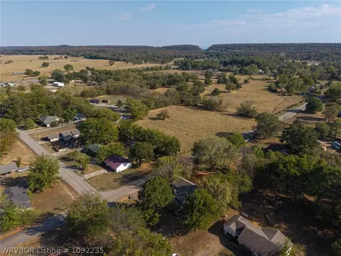 View/Area - 408 E Woodson Ave, Fort Smith, AR 72916 photo 1 of 5