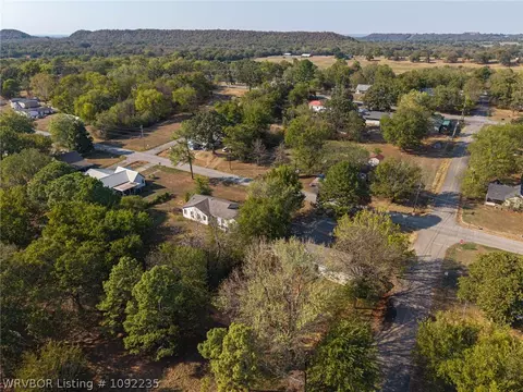 View/Area - 408 E Woodson Ave, Fort Smith, AR 72916 photo 2 of 5