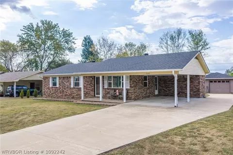 1040 Stadium Dr, Booneville, AR 72927