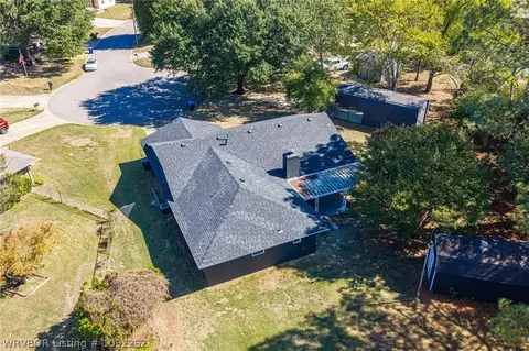 View/Area - 1300 Meadow Cir, Fort Smith, AR 72908 photo 4 of 14