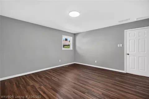 Bedroom - 1300 Meadow Cir, Fort Smith, AR 72908 photo 7 of 7