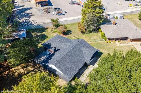 View/Area - 1300 Meadow Cir, Fort Smith, AR 72908 photo 8 of 14
