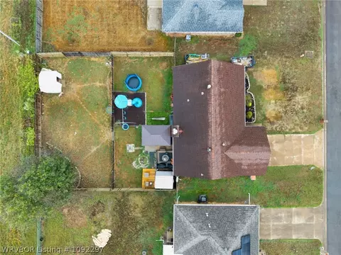 View/Area - 604 Nikolas St, Lavaca, AR 72941 photo 1 of 2