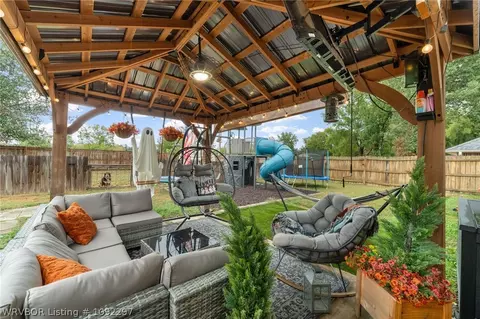 Other - 604 Nikolas St, Lavaca, AR 72941 photo 2 of 4