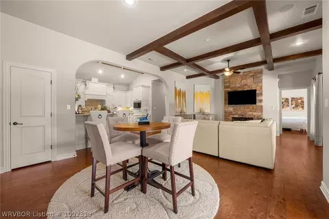 Dining - 8000 Rome Way, Fort Smith, AR 72916 photo 3 of 5