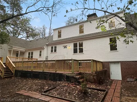 Exterior - 3300 S Cliff Dr, Fort Smith, AR 72903 photo 2 of 5