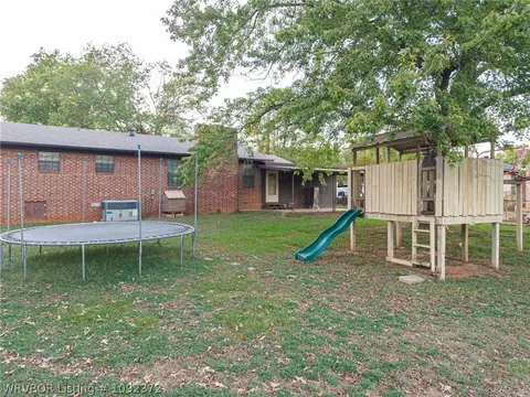Exterior - 210 24th St, Ozark, AR 72949 photo 11 of 13
