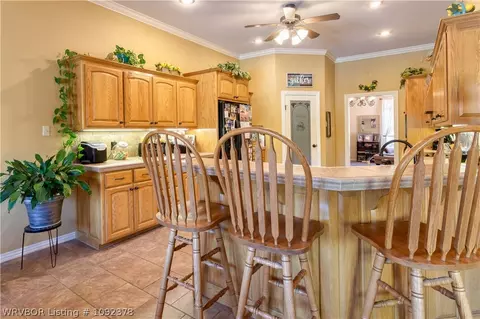 Kitchen - 1109 Southfork Ln, Bonanza, AR 72916 photo 5 of 6