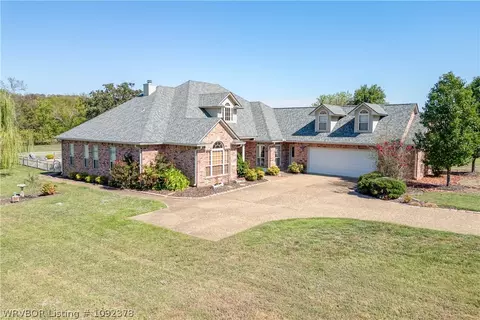 Exterior - 1109 Southfork Ln, Bonanza, AR 72916 photo 3 of 12