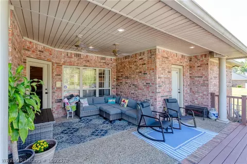 Exterior - 1109 Southfork Ln, Bonanza, AR 72916 photo 6 of 12