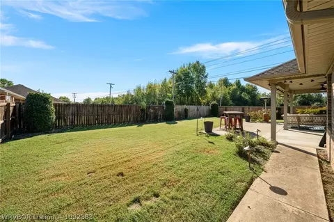 Exterior - 1906 Brookhaven Dr, Alma, AR 72921 photo 4 of 6