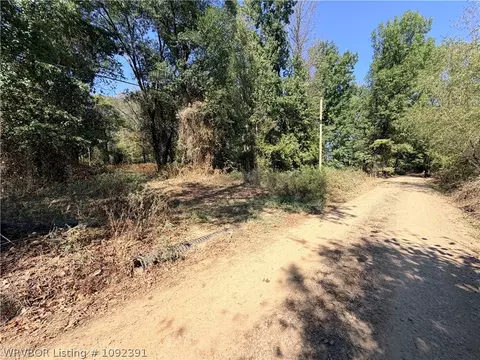 1943 Duncan Rd, Mulberry, AR 72947