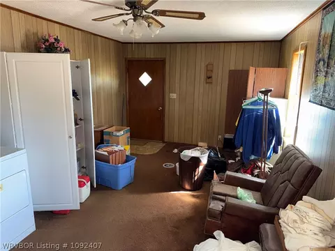 Living - 405 Cedar Ave, Alma, AR 72921 photo 3 of 3