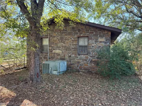 Exterior - 405 Cedar Ave, Alma, AR 72921 photo 5 of 11