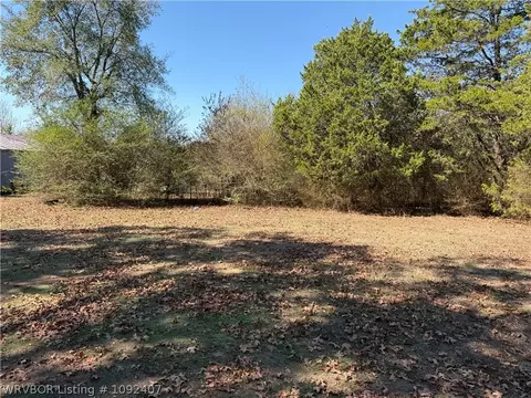 Exterior - 405 Cedar Ave, Alma, AR 72921 photo 10 of 11