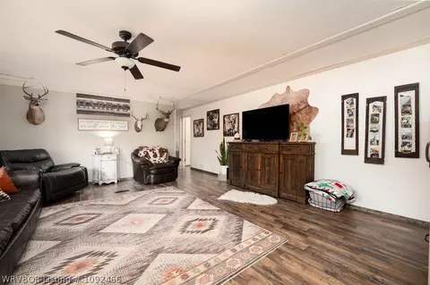 Living - 8434 Silver Rd, Ozark, AR 72949 photo 2 of 2