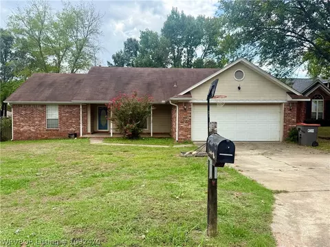 2209 Aspen Ter, Greenwood, AR 72936