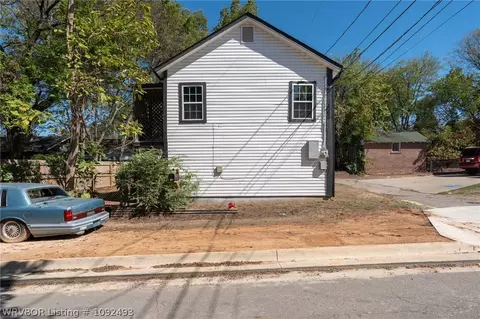 Exterior - 1700 S Q St, Fort Smith, AR 72901 photo 7 of 7