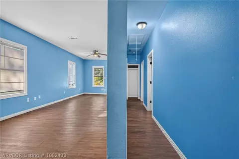 Entry Way - 1700 S Q St, Fort Smith, AR 72901 photo 2 of 2