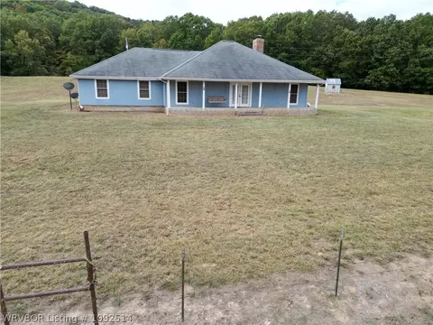 1039 Cr 737, Green Forest, AR 72638